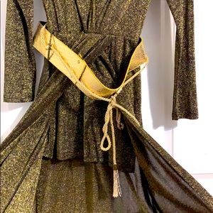 Beautiful Gold and Black Dress